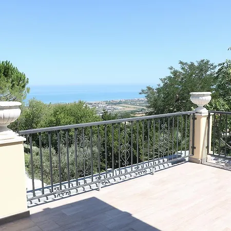 Le Di Incanto Colonnella