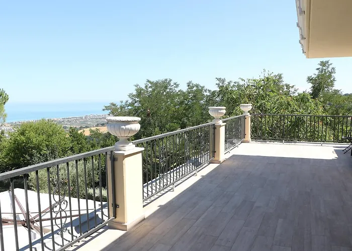 Le Di Incanto Hotel *